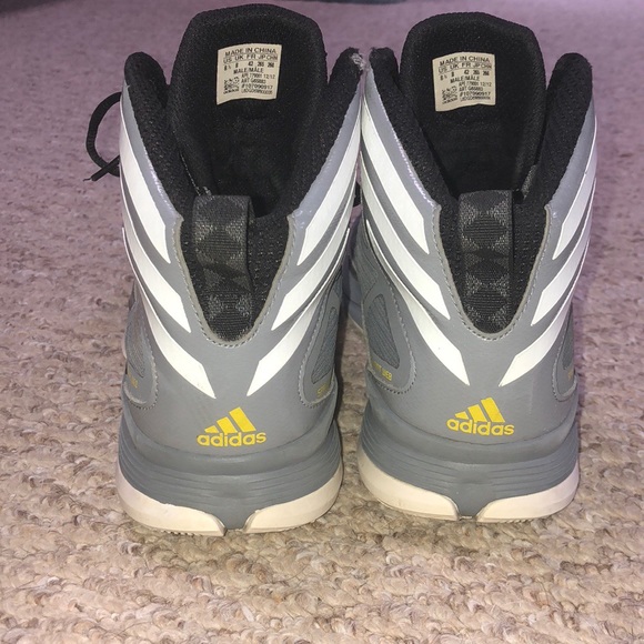 Men’s grey basketball sneakers size 8.5 - Picture 3 of 6